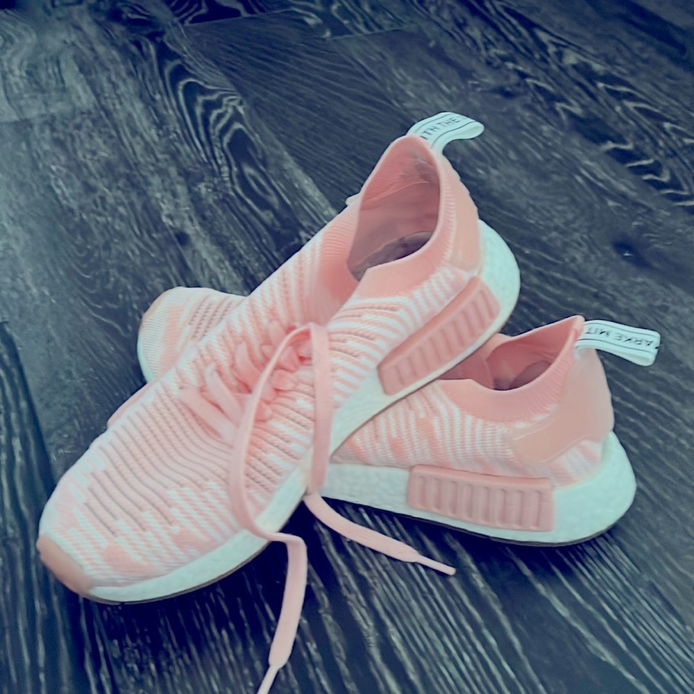 Adidas boost tennis shoes!